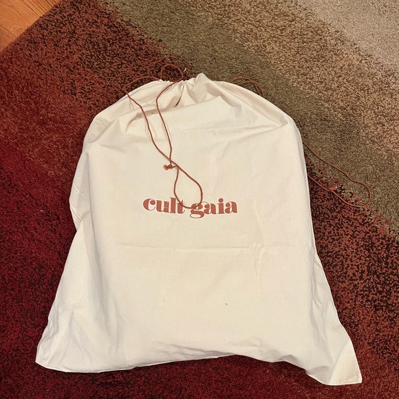 New In Box! Cult Gaia Jerrica Straw Tote Bag - Picture 11 of 12